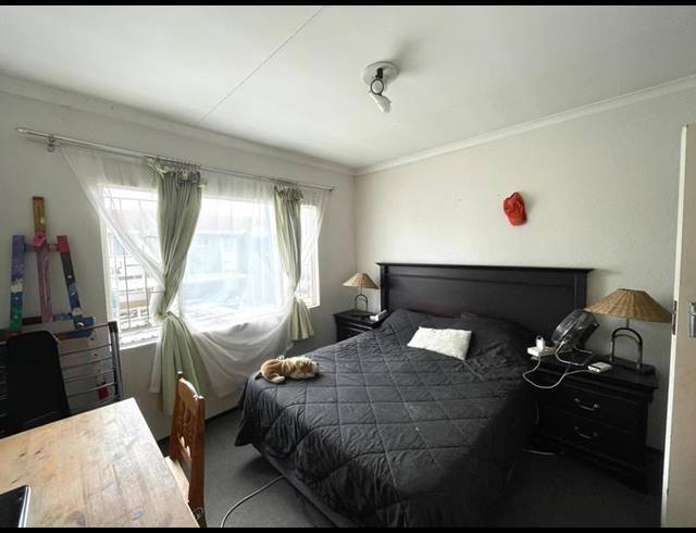 2 BEDROOM PROPERTY TO RENT IN DIE BULT